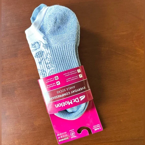 Dr. Motion 2-Pack Floral & Solid Compression Socks - Picture 3 of 5